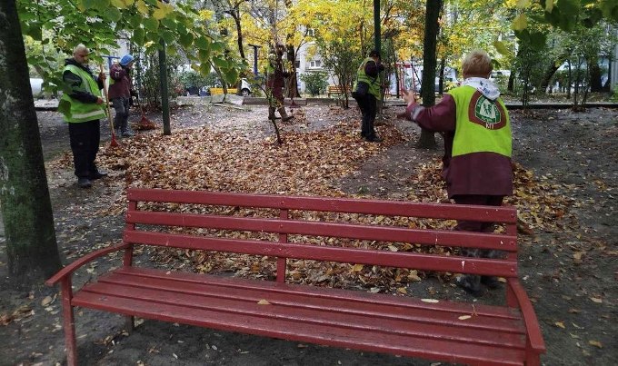 Новини Харкова: осіннє прибирання міста